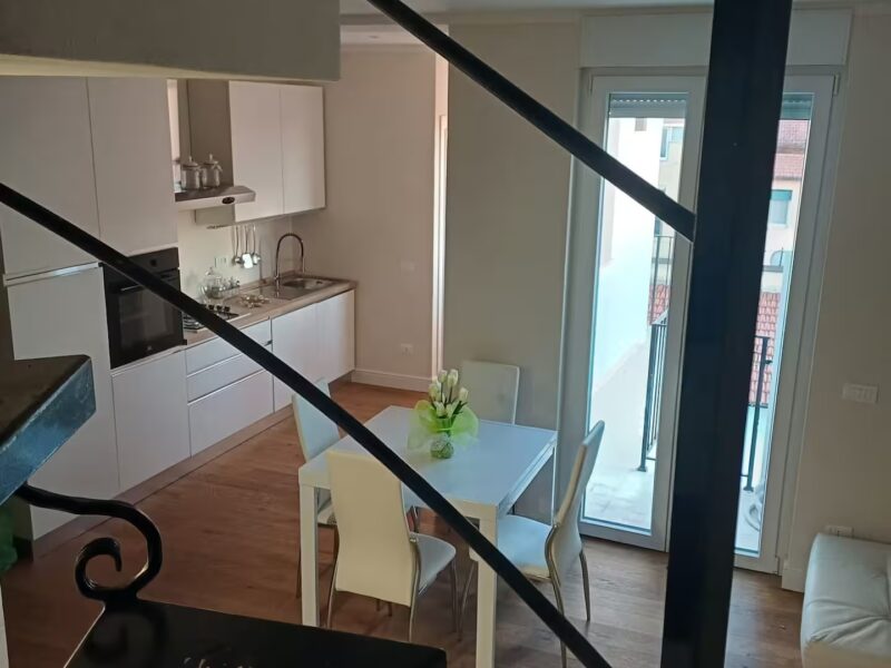 aaf68ad3-d937-47be-836d-e0007ec944fa